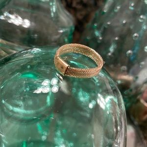 Solid 14k mesh ring